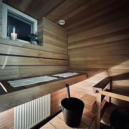 Spacious City Center Apt - Sauna - Self Check In ロヴァニエミ エクステリア 写真